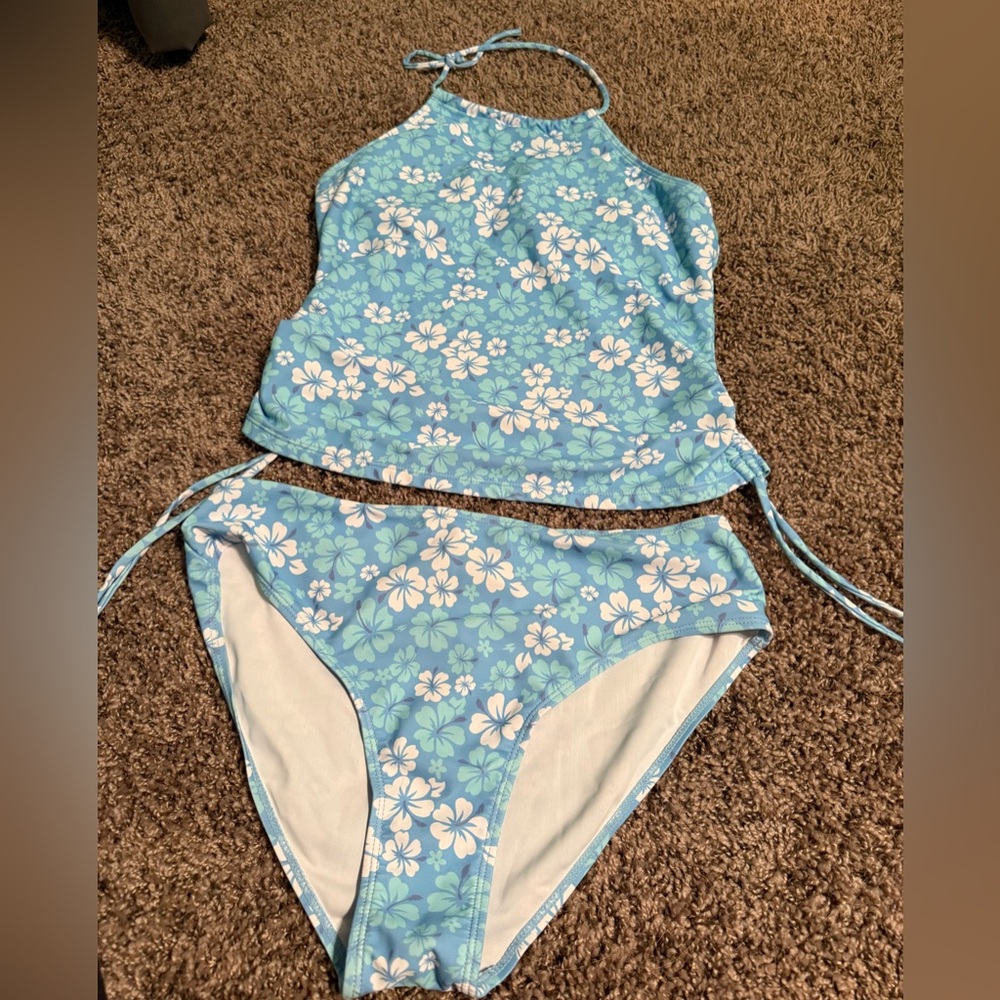 SHEIN Blue and White Tankini Set